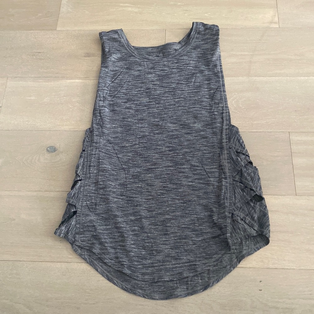 LULULEMON - Cross Tank